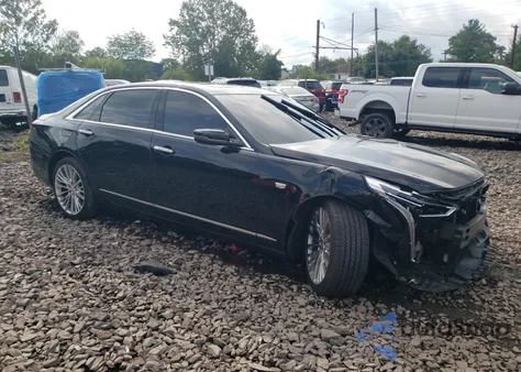 2019 Cadillac Ct6 Premium Luxury z USA, uszkodzony, nr VIN 1G6KD5RS8KU134414